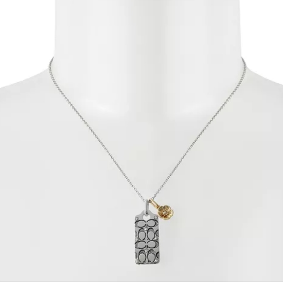 🩶COACH QUILTED LOGO TAG PENDANT NECKLACE - Picture 6 of 7